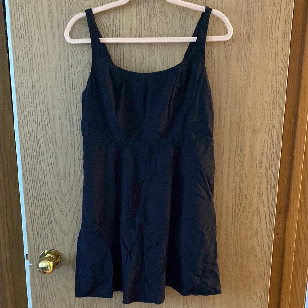 Old Navy Classic Black Dress